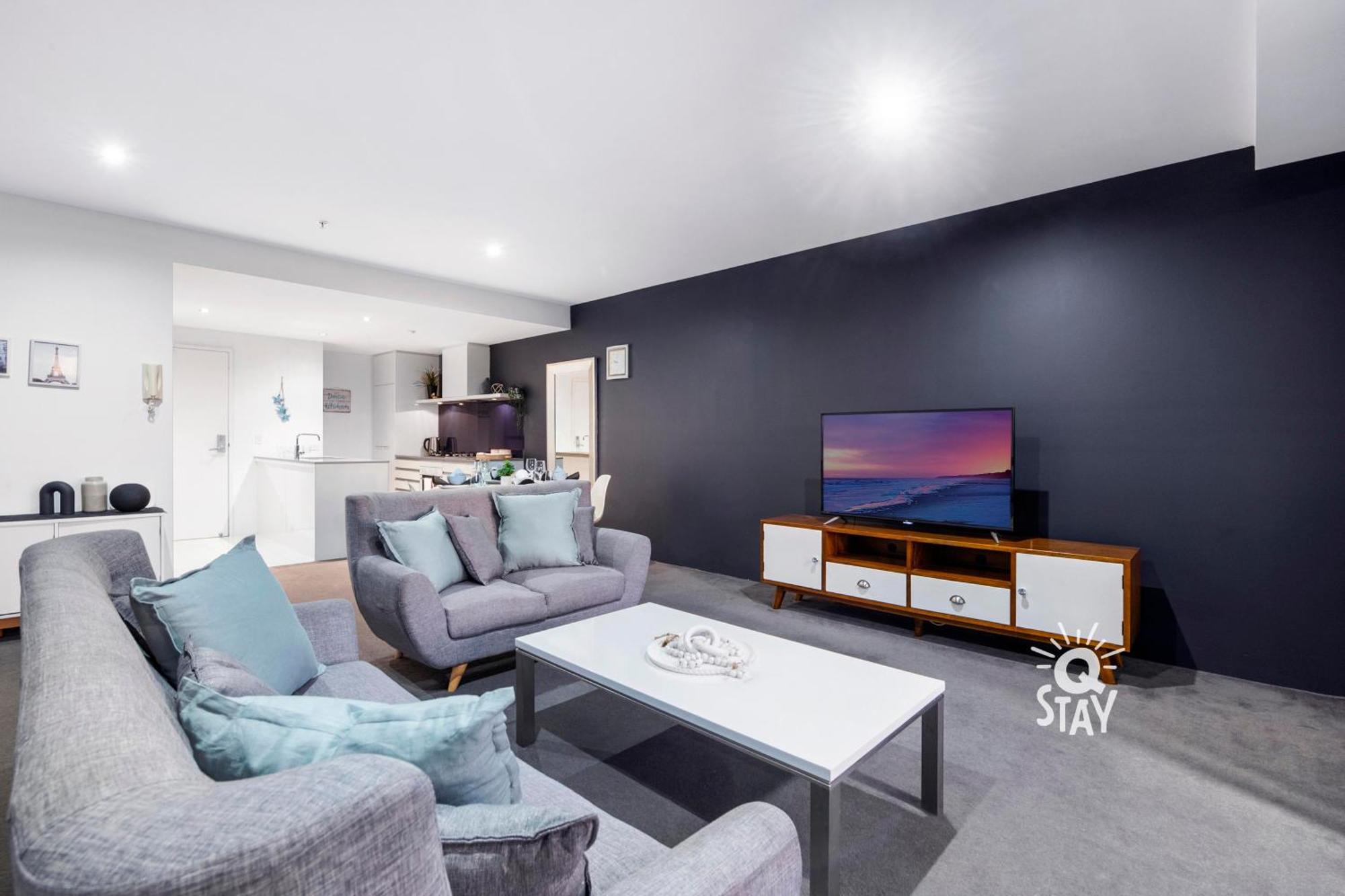 Circle On Cavill Surfers Paradise Mid Week Madness Deal - Q Stay Gold Coast Exterior photo