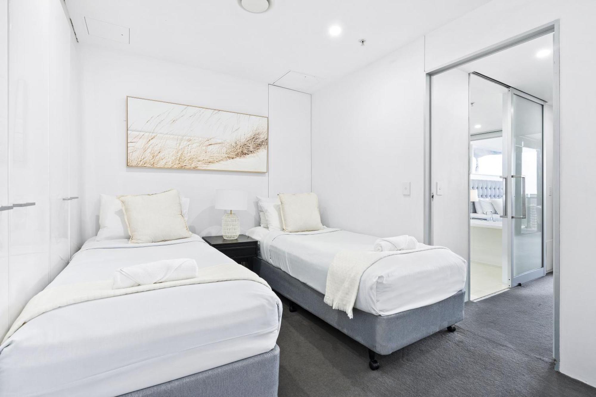 Circle On Cavill Surfers Paradise Mid Week Madness Deal - Q Stay Gold Coast Exterior photo